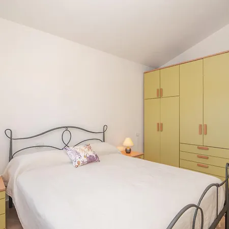 Trilocale I Graniti San Teodoro Апартаменты *